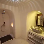 Villa Lydia Cavehouse